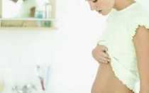 Первые симптомы беременности до задержки месячных, достоверные признаки беременности